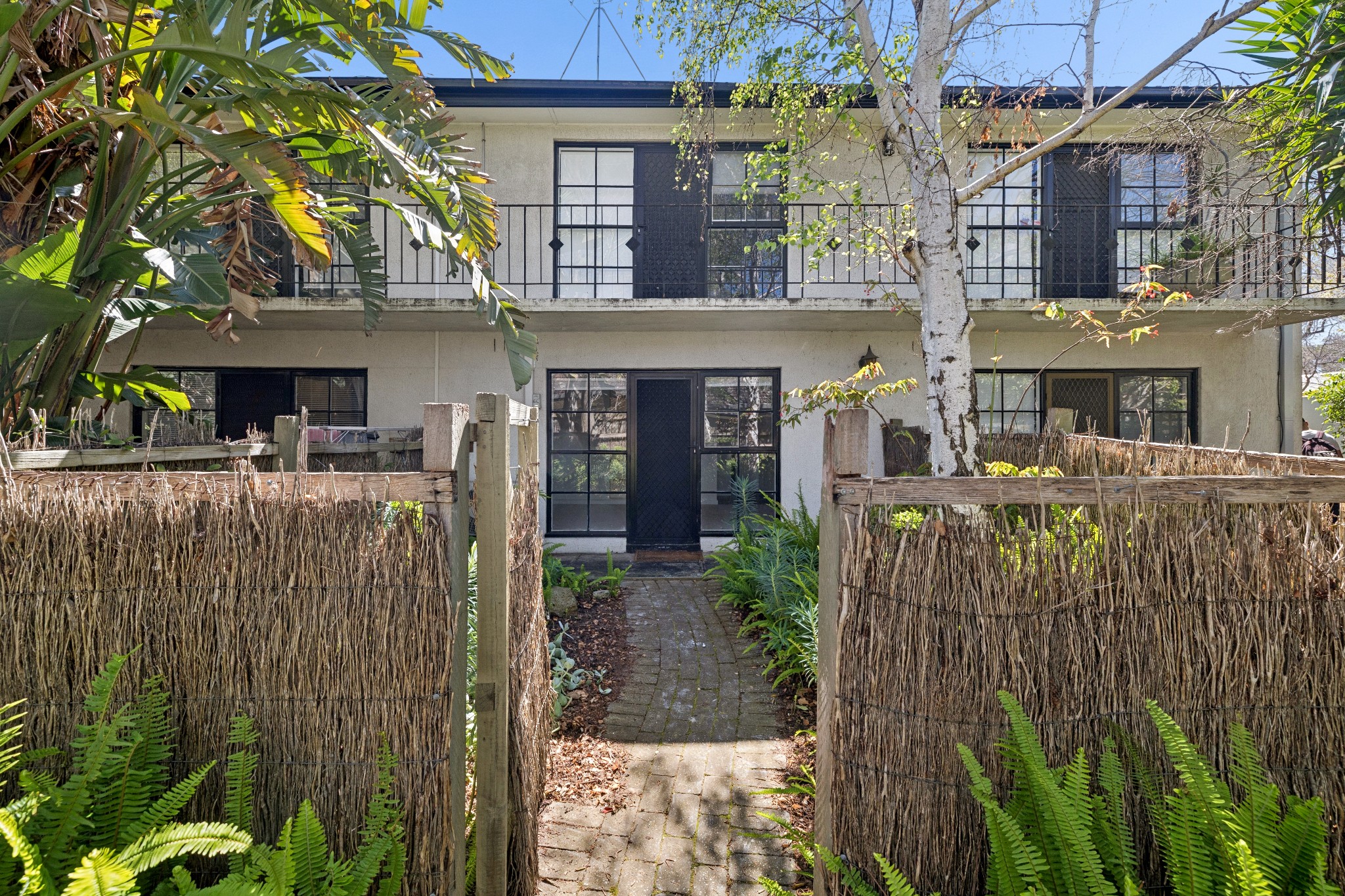 2/83 Verdon Street, WILLIAMSTOWN VIC