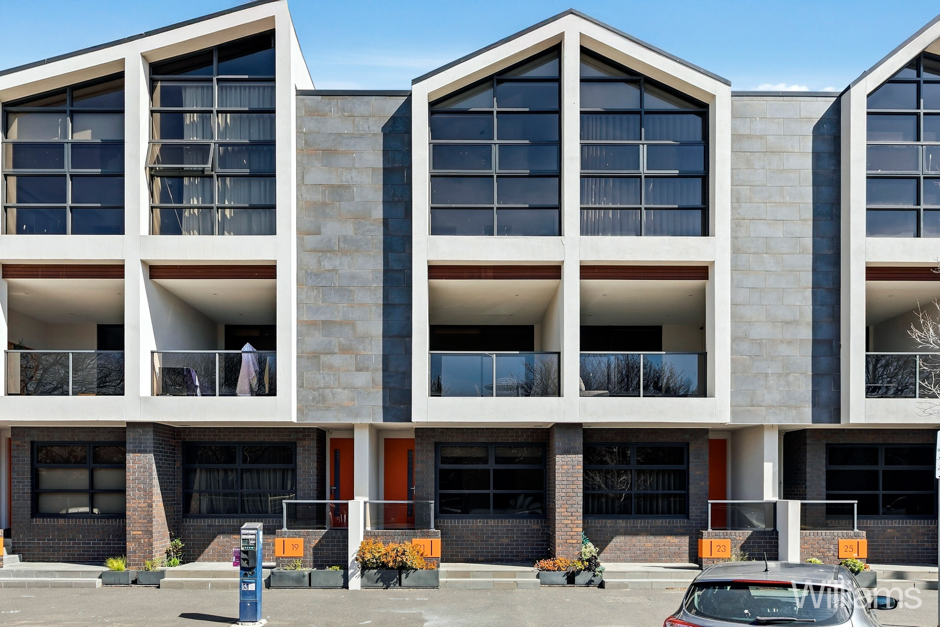 21 Nelson Place, WILLIAMSTOWN VIC